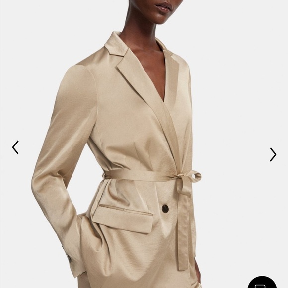 Chic Beige Double-Breasted Blazer - Picture 1 of 5